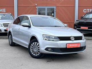 2014 Volkswagen Jetta VI, серебристый, 830000 рублей, вид 2