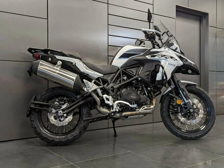 2026 Benelli TRK 502 X, белый, 525200 рублей, вид 3