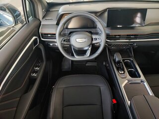 2026 Geely Okavango I Рестайлинг, серый, 4010990 рублей, вид 4
