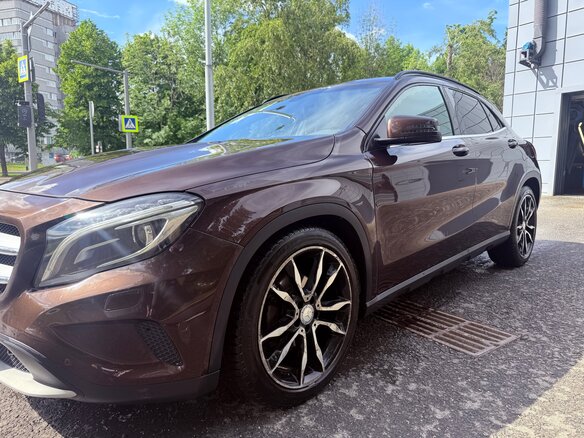 2014 Mercedes-Benz GLA 200 I (X156), коричневый - вид 21