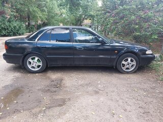 1996 Hyundai Sonata III Рестайлинг, зелёный, 180000 рублей, вид 3