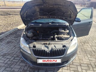 2011 Skoda Fabia II Рестайлинг, серый, 470000 рублей, вид 3