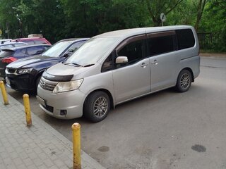 2009 Nissan Serena III (C25), серый, 800000 рублей, вид 5