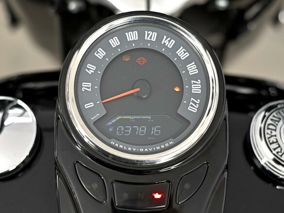 2018 Harley-Davidson Heritage, зелёный, 1377000 рублей - вид 8
