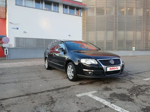 2007 Volkswagen Passat BlueMotion B6, чёрный, 700000 рублей - вид 1