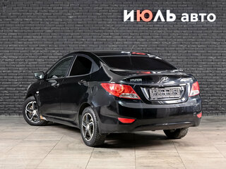 2012 Hyundai Solaris I, чёрный, 680000 рублей, вид 3