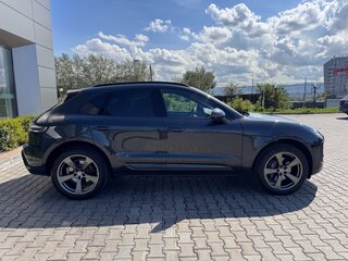 2024 Porsche Macan I Рестайлинг 2, серый, 6950000 рублей, вид 4