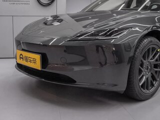 2025 Tesla Model 3 Long Range I Рестайлинг, серый, 8366500 рублей, вид 4