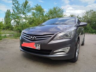 2014 Hyundai Solaris I Рестайлинг, серый, 800000 рублей, вид 2