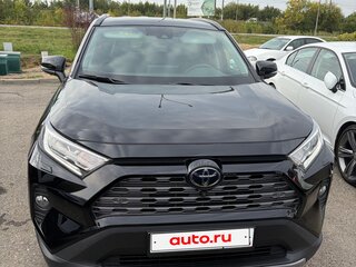2021 Toyota RAV4 V (XA50), чёрный, 3590000 рублей, вид 2
