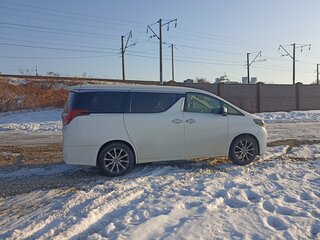 2022 Toyota Alphard III Рестайлинг, белый, 6000000 рублей, вид 5