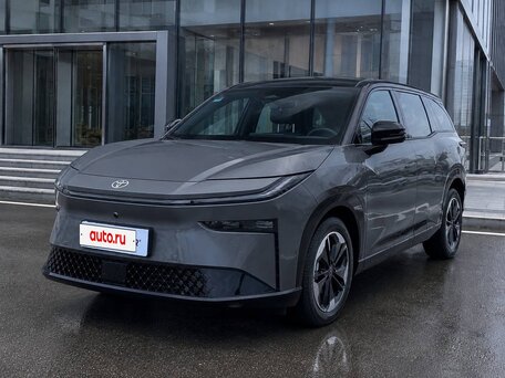 2026 Toyota bZ3X 50 kWh, серый, 2635000 рублей, вид 2