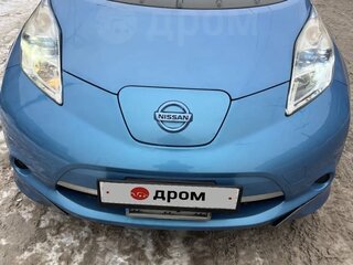 2012 Nissan Leaf (EM61) I (ZE0/AZE0), голубой, 600000 рублей, вид 2