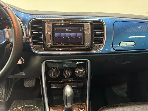 2019 Volkswagen Beetle II (A5), синий - вид 13