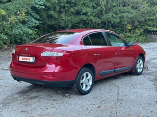2010 Renault Fluence I, красный, 390000 рублей, вид 5