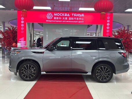 2025 Infiniti QX80 II, серый, 15000000 рублей, вид 4