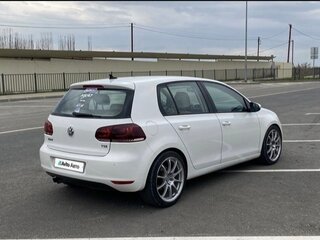 2011 Volkswagen Golf VI, белый, 920000 рублей, вид 5