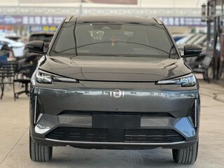 2025 Changan Qiyuan Q05 I, серый, 2500000 рублей, вид 2