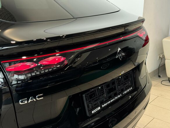 2026 GAC Hyptec HT, чёрный, 5999000 рублей - вид 16