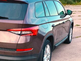 2020 Skoda Kodiaq I, коричневый, 2130000 рублей, вид 4