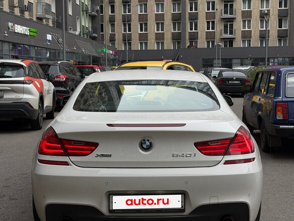 2013 BMW 6 серии 640i xDrive III (F06/F13/F12), белый - вид 2