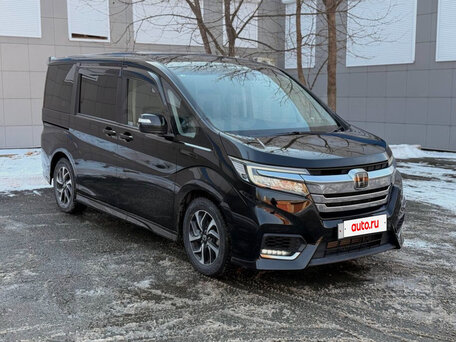 2021 Honda Stepwgn Spada V Рестайлинг, чёрный, 1950000 рублей, вид 1
