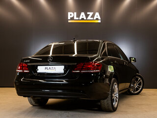 2014 Mercedes-Benz E-Класс 200 IV (W212, S212, C207) Рестайлинг, чёрный, 1700000 рублей, вид 3