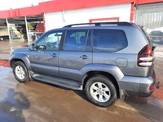 2008 Toyota Land Cruiser Prado 4-speed 120 Series Рестайлинг, серый, 2300000 рублей, вид 4