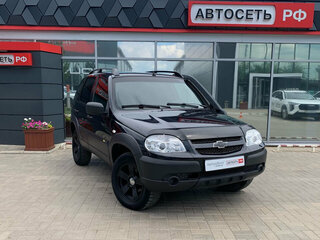 2016 Chevrolet Niva I Рестайлинг, чёрный, 769900 рублей, вид 1