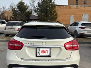 2014 Mercedes-Benz GLA 180 I (X156), белый, 1800000 рублей, вид 4