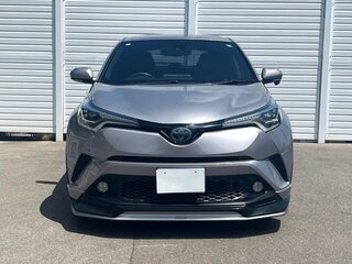 2019 Toyota C-HR I, серебристый, 1367000 рублей, вид 3
