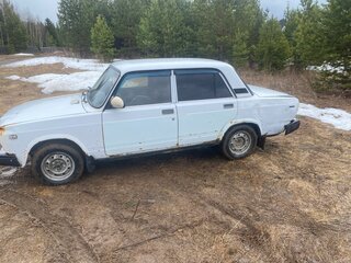 2004 Lada (ВАЗ) 2107, белый, 70000 рублей, вид 5