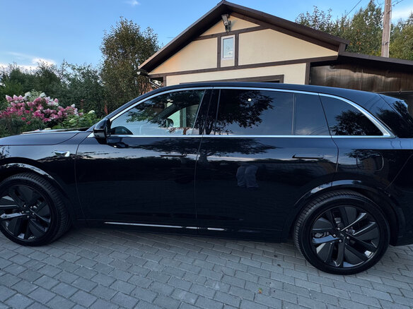 2024 Li Auto (Lixiang) L7 52.3 kWh I Рестайлинг, чёрный - вид 17