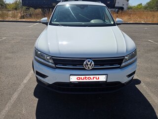 2019 Volkswagen Tiguan II, белый, 2112000 рублей, вид 2