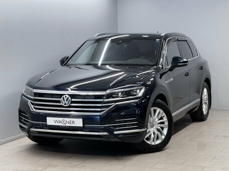 2019 Volkswagen Touareg III, чёрный, 3725000 рублей, вид 1
