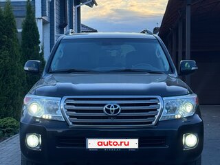 2012 Toyota Land Cruiser 200 Series Рестайлинг 1, чёрный, 3500000 рублей, вид 3
