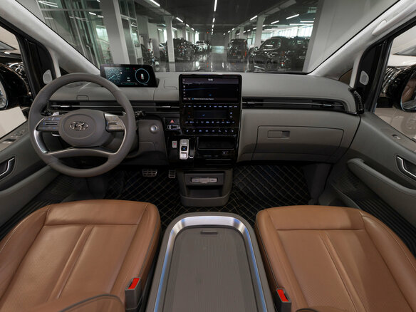 2021 Hyundai Staria I, чёрный - вид 7