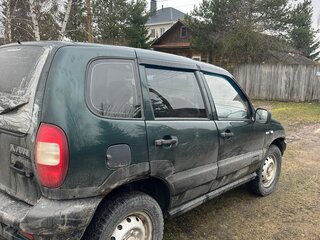2004 Chevrolet Niva I, зелёный, 230000 рублей, вид 4