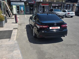 2019 Toyota Camry VIII (XV70), чёрный, 2750000 рублей, вид 3