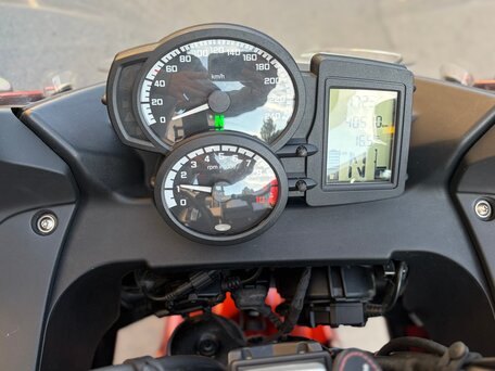 2014 BMW F 800 GT, оранжевый, 690000 рублей, вид 3