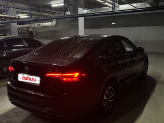2022 Volkswagen Jetta VII Рестайлинг, чёрный, 2050000 рублей, вид 3