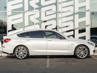 2013 BMW 5 серии Gran Turismo 530d xDrive VI (F10/F11/F07) Рестайлинг, белый, 2310000 рублей, вид 5