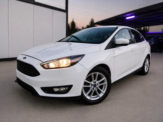 2018 Ford Focus III Рестайлинг, белый, 1250000 рублей, вид 1
