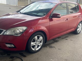 2011 Kia Ceed I Рестайлинг, красный, 890000 рублей, вид 5