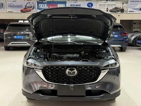 2026 Mazda CX-5 II Рестайлинг, серый, 3090000 рублей, вид 4