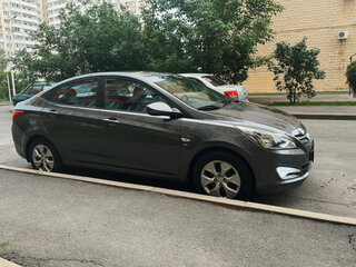2015 Hyundai Solaris I Рестайлинг, серый, 1080000 рублей, вид 4