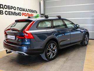 2017 Volvo V90 Cross Country I, голубой, 3029000 рублей, вид 4