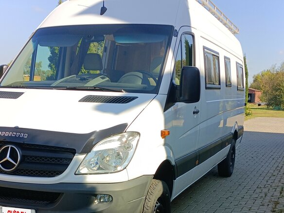 2012 Mercedes-Benz Sprinter, белый, 6900000 рублей - вид 4
