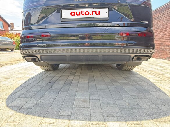2018 Audi Q7 II (4M), чёрный, 4500000 рублей - вид 3