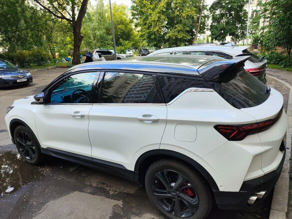 2023 Geely Coolray I Рестайлинг, белый, 2750000 рублей - вид 1
